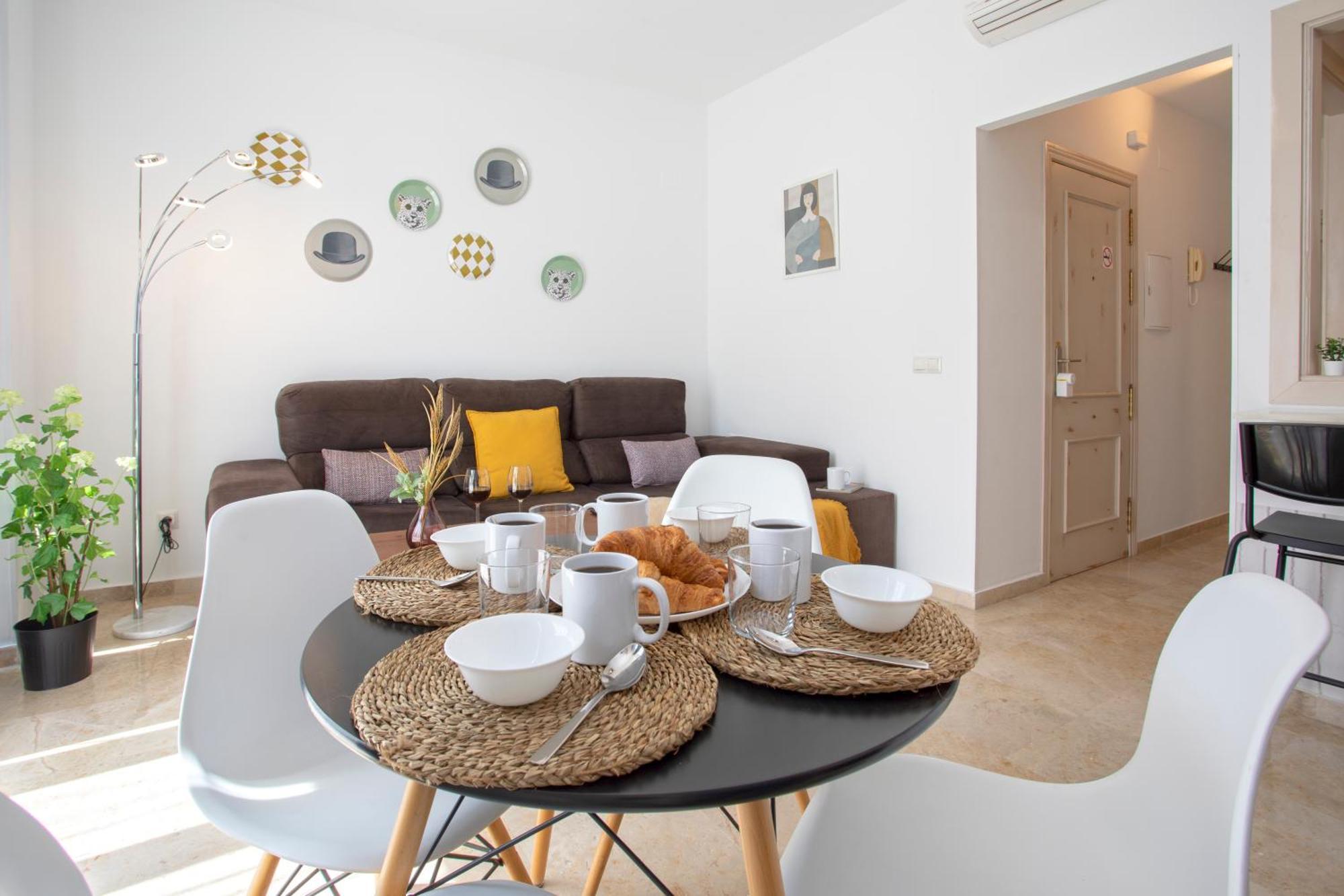 Precioso Apartamento En Pleno Centro By Rent Me Málaga Exterior foto